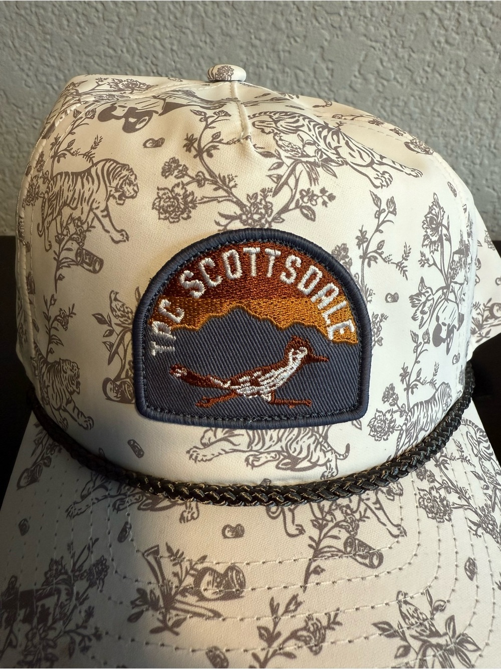 TPC Scottsdale White Floral Tiger Rope Trucker Hat Golf Snapback - Picture 9 of 9
